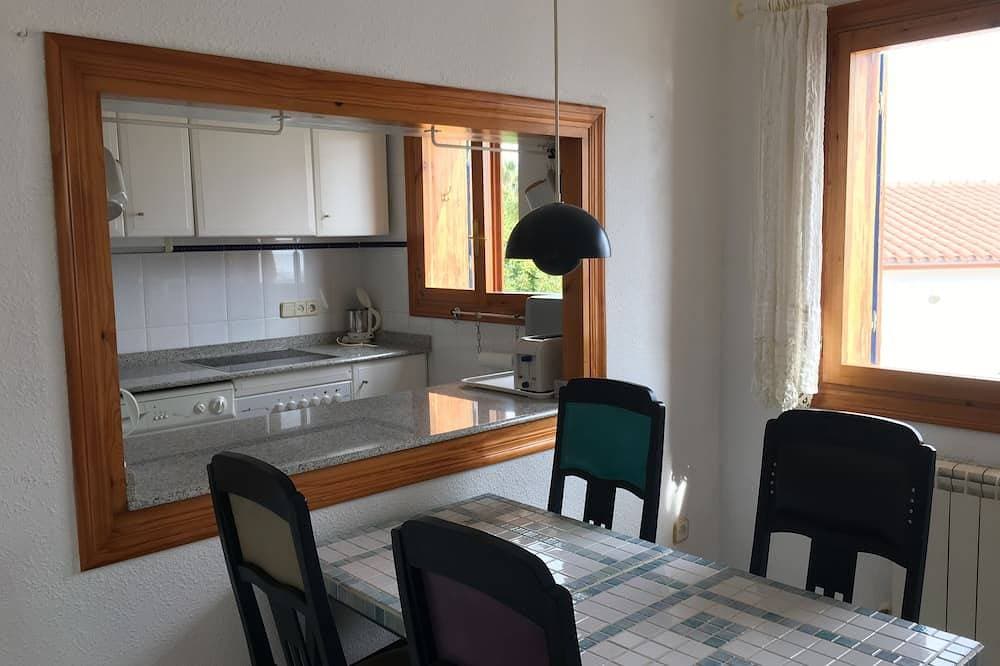 Foto 13 von 24: Klimatisierte Villa mit Meerblick, WLAN und privatem Pool