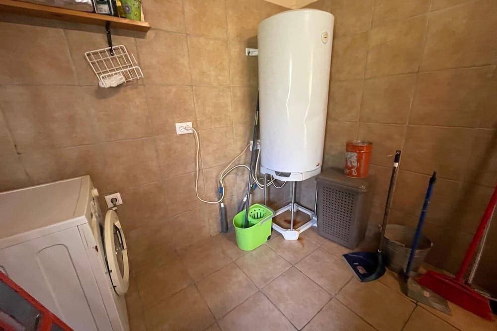 Foto 2 von 29: Casa Trasgu Para 8 Personas en Tornín, Cangas de Onís