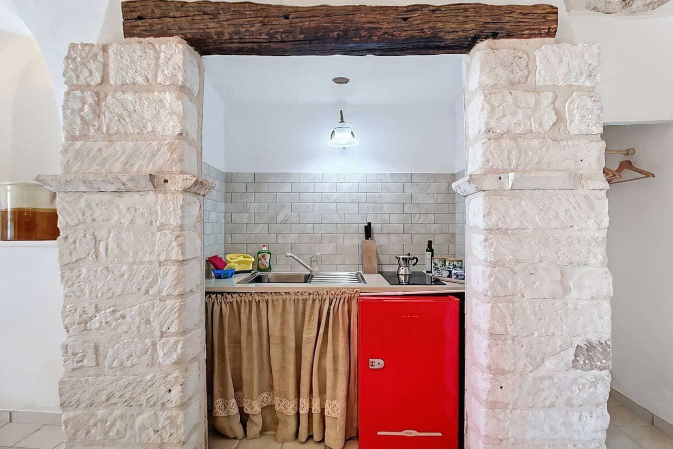 Foto 6 von 23: Studio „Al Torrione 2“ mit Meerblick und Klimaanlage