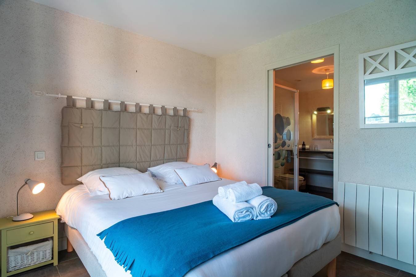 Foto 7 von 22: Ferienhaus für 8 Personen mit Seeblick