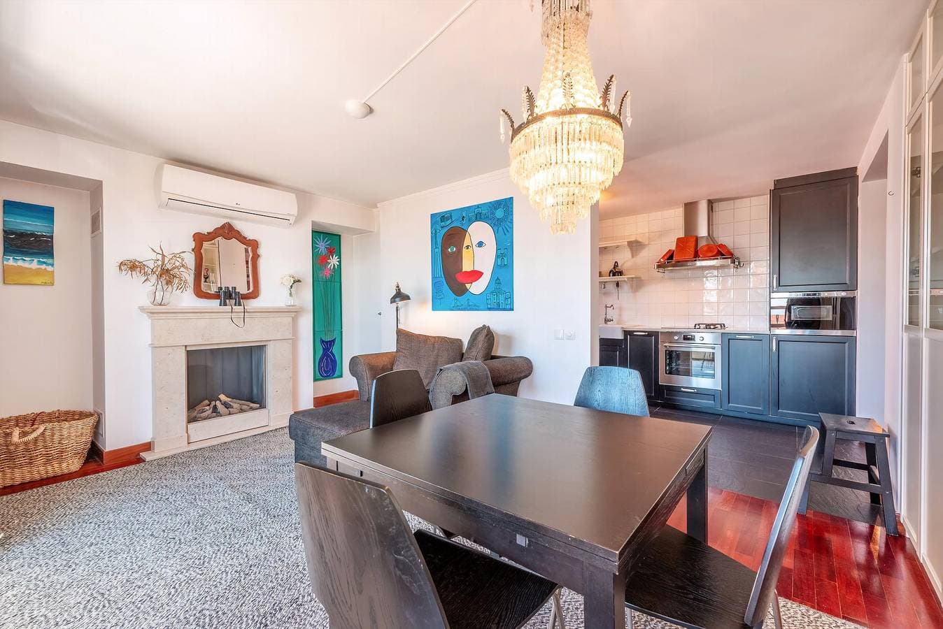 Foto 11 von 34: Ferienwohnung für 4 Personen mit Terrasse