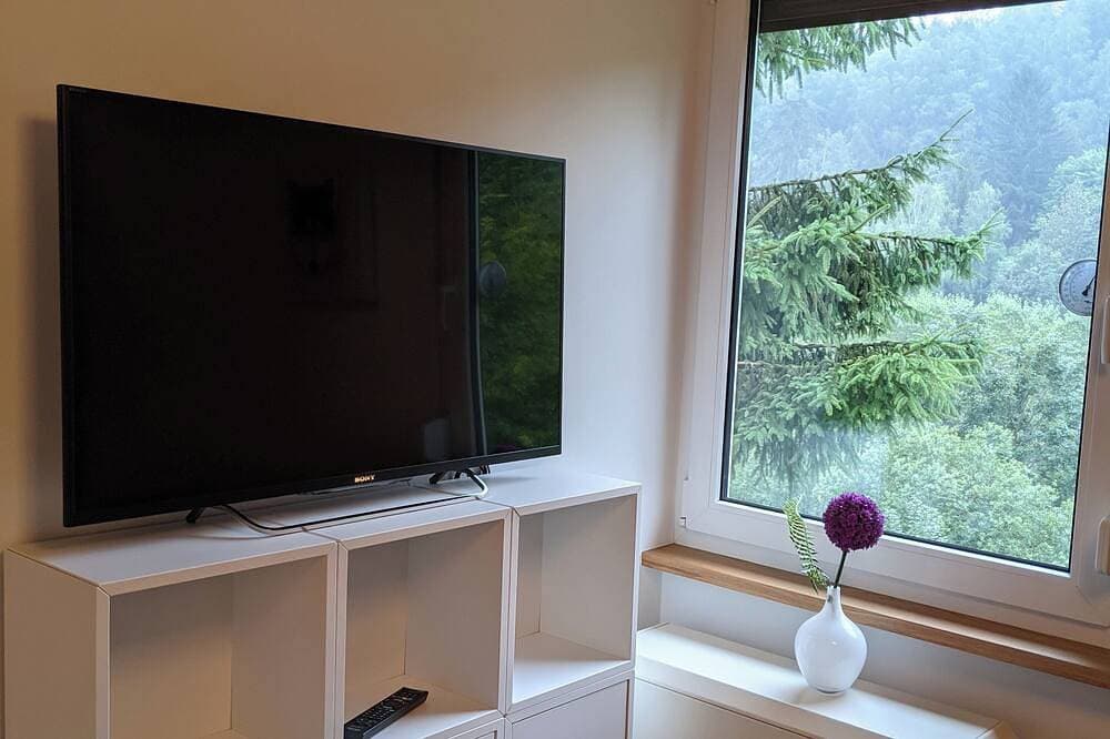 Foto 8 von 22: Ruhiges Ferienhaus am Waldrand mit Sauna und Kamin