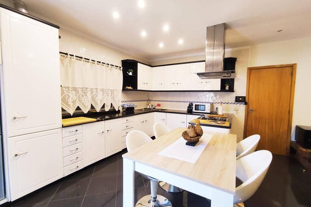 Foto 12 von 30: T3-Wohnung \"Casa Da Veiga\" mit Meerblick, Balkonen und WLAN