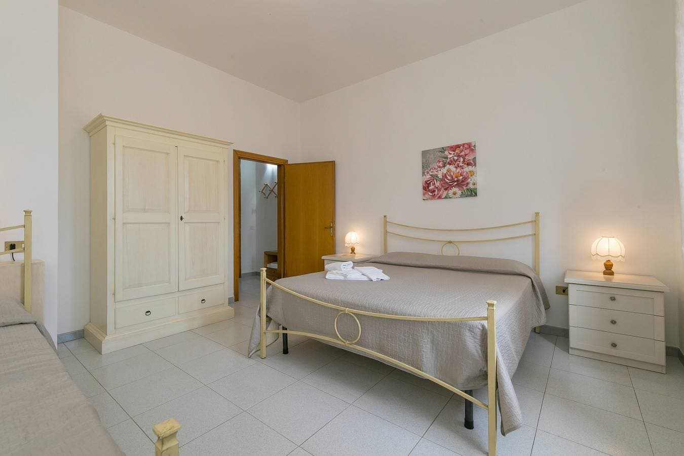 Foto 2 von 22: Bauernhof 'Agriturismo I Debbi - L'Olivo' mit privater Veranda, WLAN und Klimaanlage