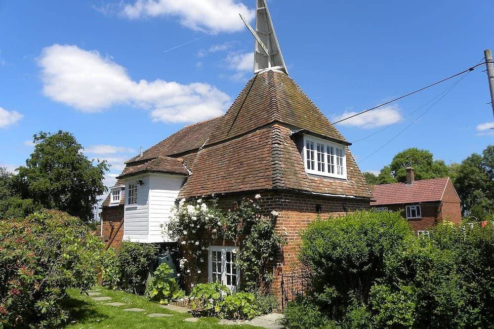 Haustierfreundlicher Oast mit umzäuntem Garten an der Grenze zu Kent / Sussex 1
