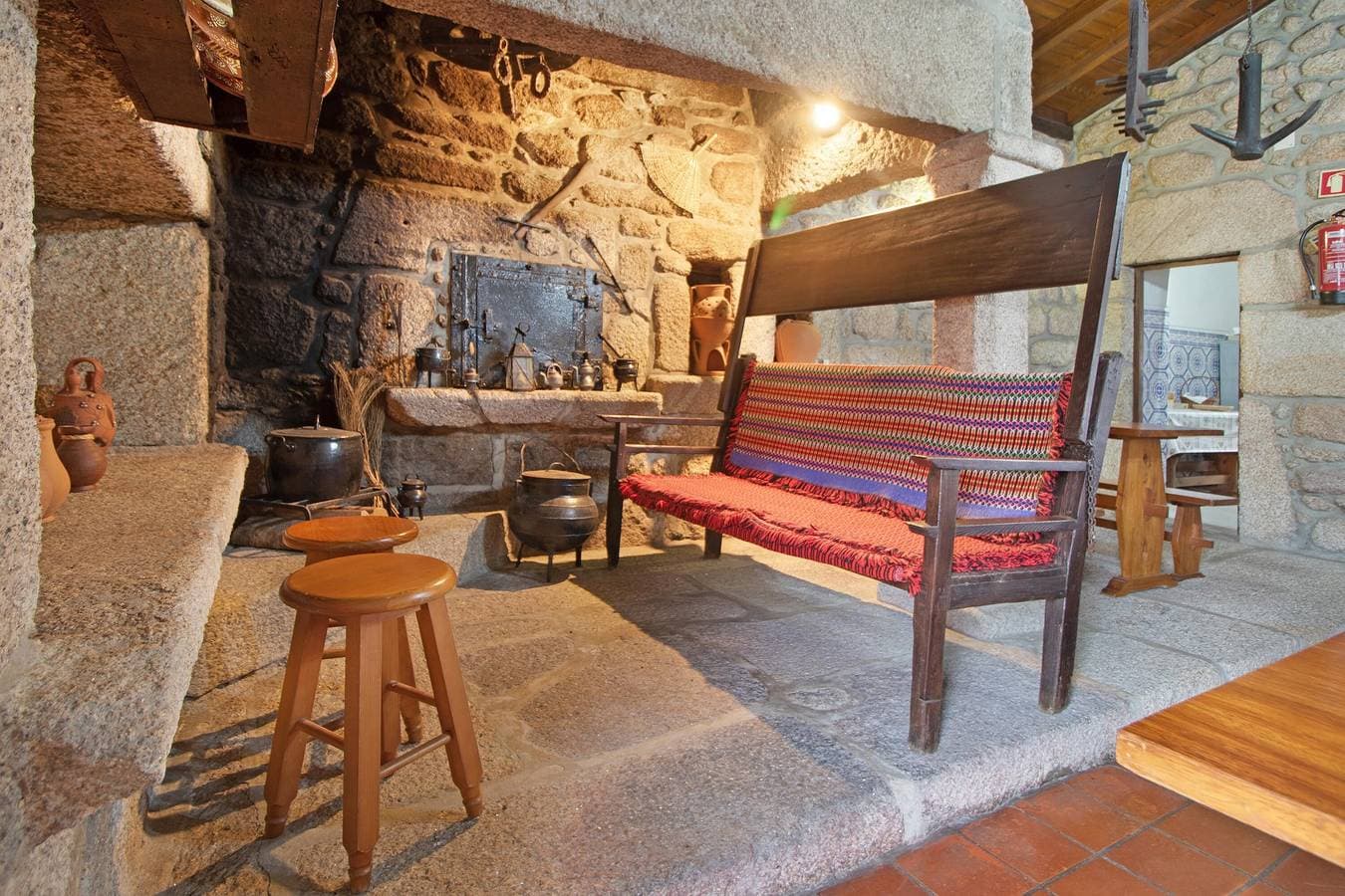 Foto 13 von 39: Zimmer 'Suite 3 - Casa Do Adro' mit Bergblick, Wi-Fi und Klimaanlage