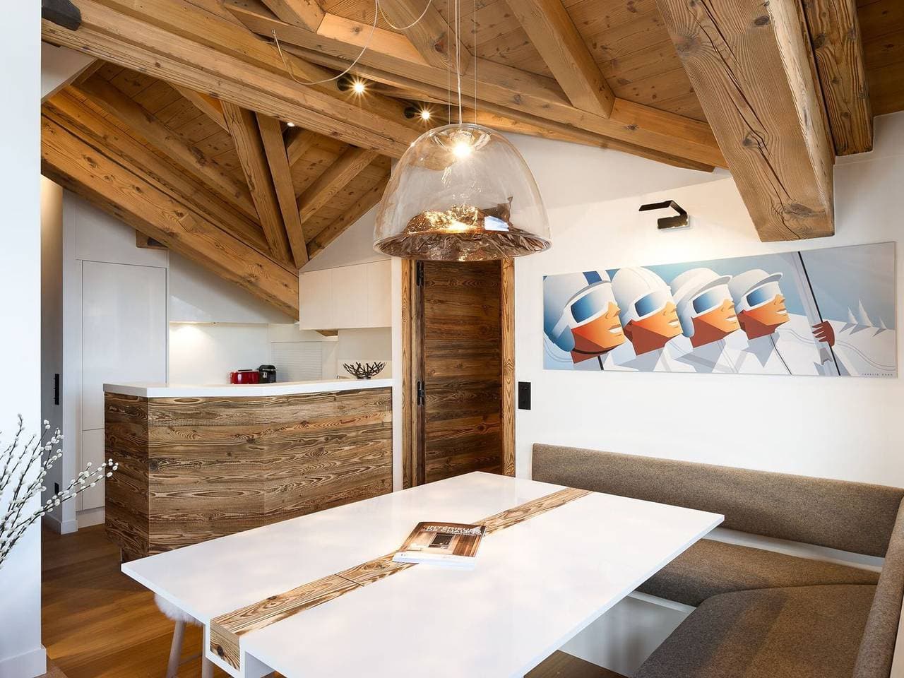 Foto 5 von 19: Wunderschöne moderne Wohnung in Courchevel 1850, 3 Schlafzimmer, Sauna, Parkplatz