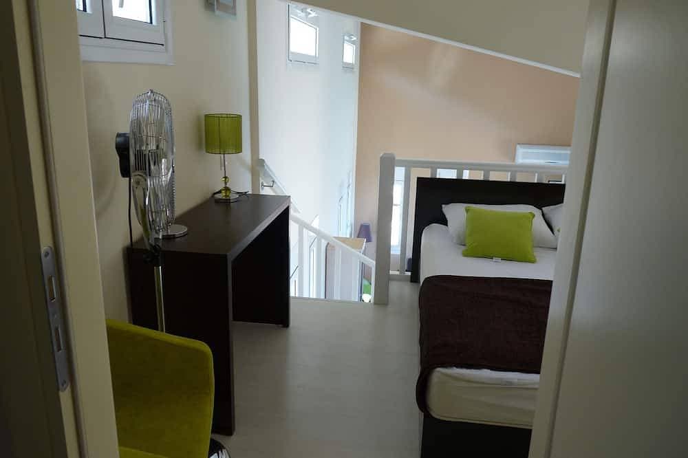 Foto 5 von 30: Moderne Villa für 1 bis 6 Personen, privater Pool, schöne Aussicht auf das Meer und die Berge