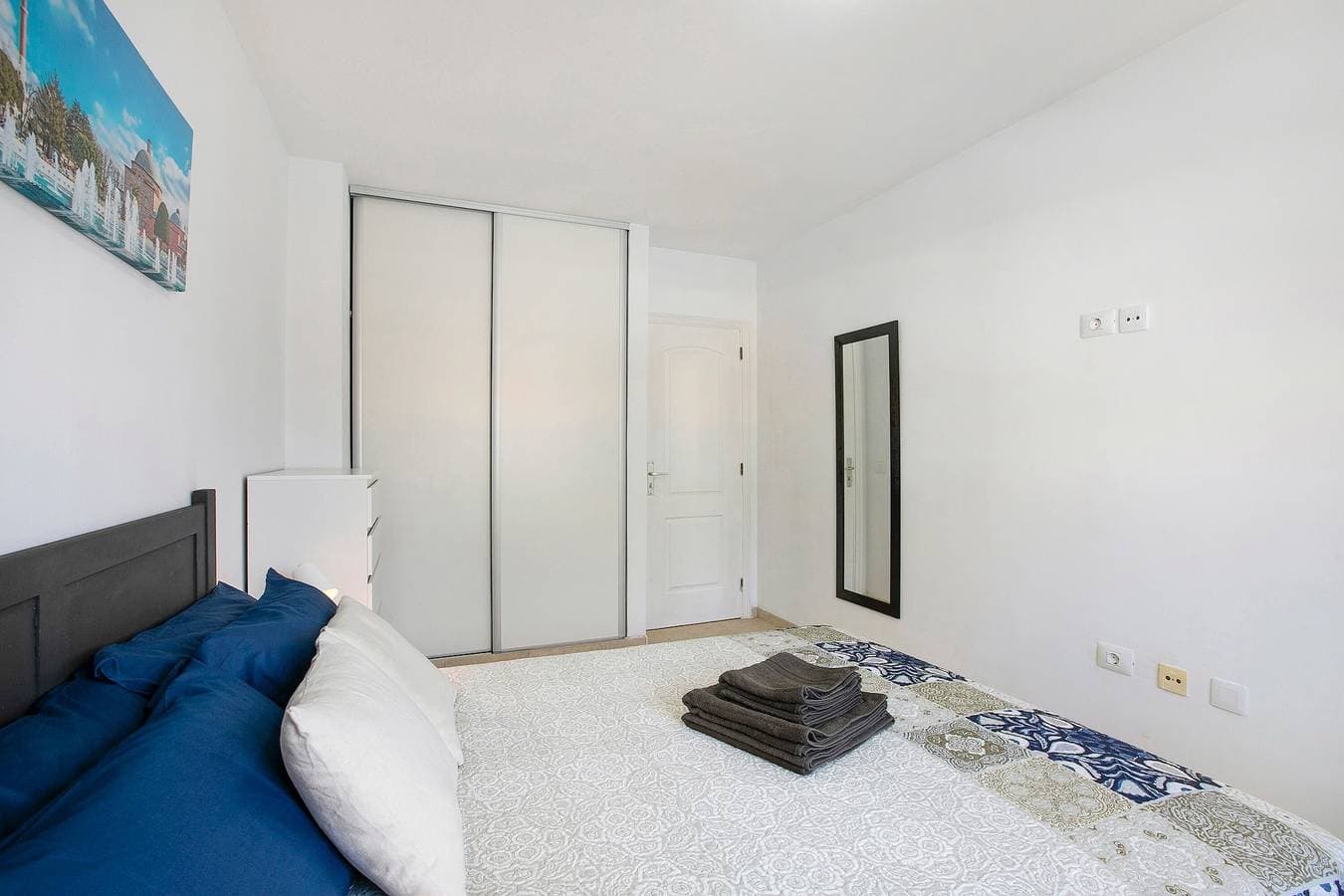 Foto 7 von 21: Ferienhaus 'El Pisito De Momo' mit Bergblick, Gemeinschaftspool und WLAN