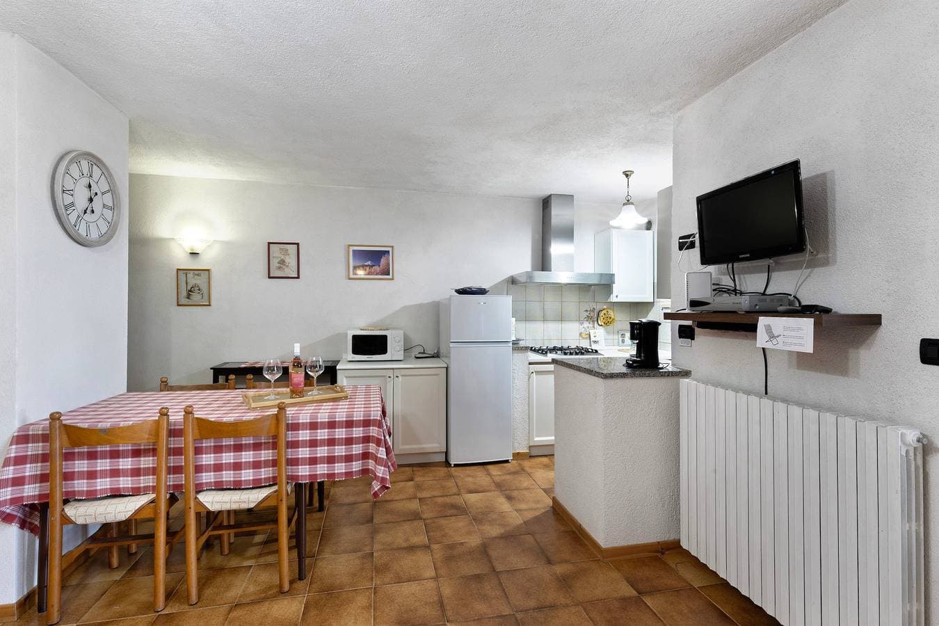 Foto 12 von 27: Monoroom mit Garten- und Seeblick, privater Terrasse und WLAN