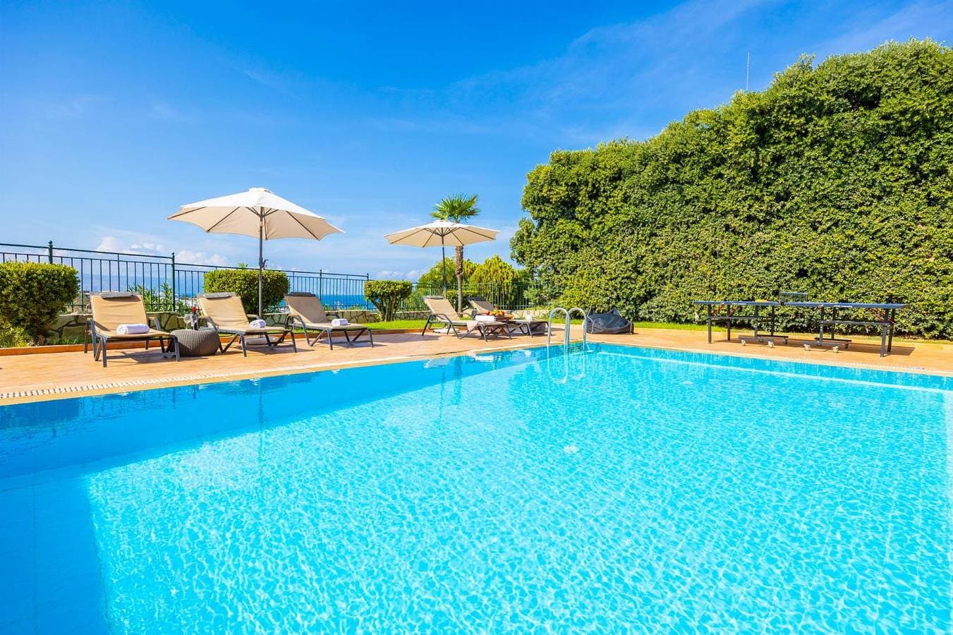 Foto 10 von 38: Villa für 6 Personen mit Kinderpool