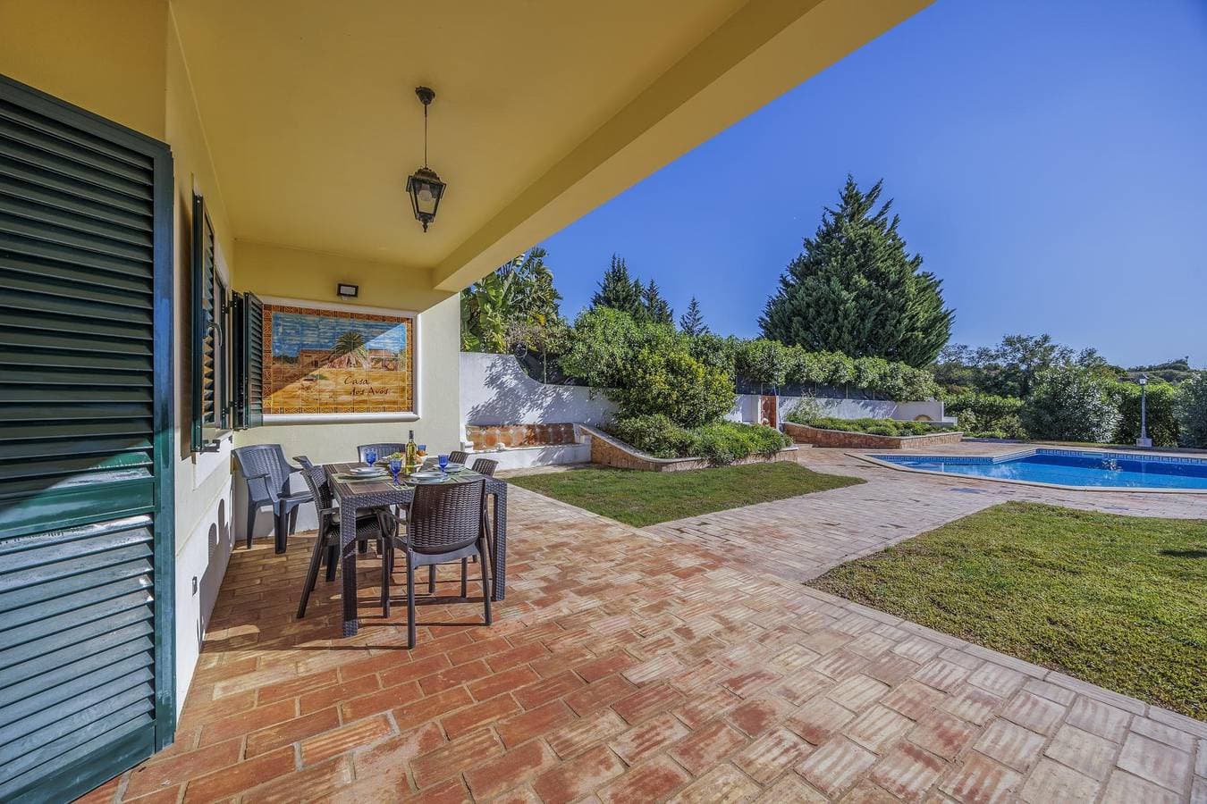 Foto 6 von 37: Villa für 6 Personen mit Garten