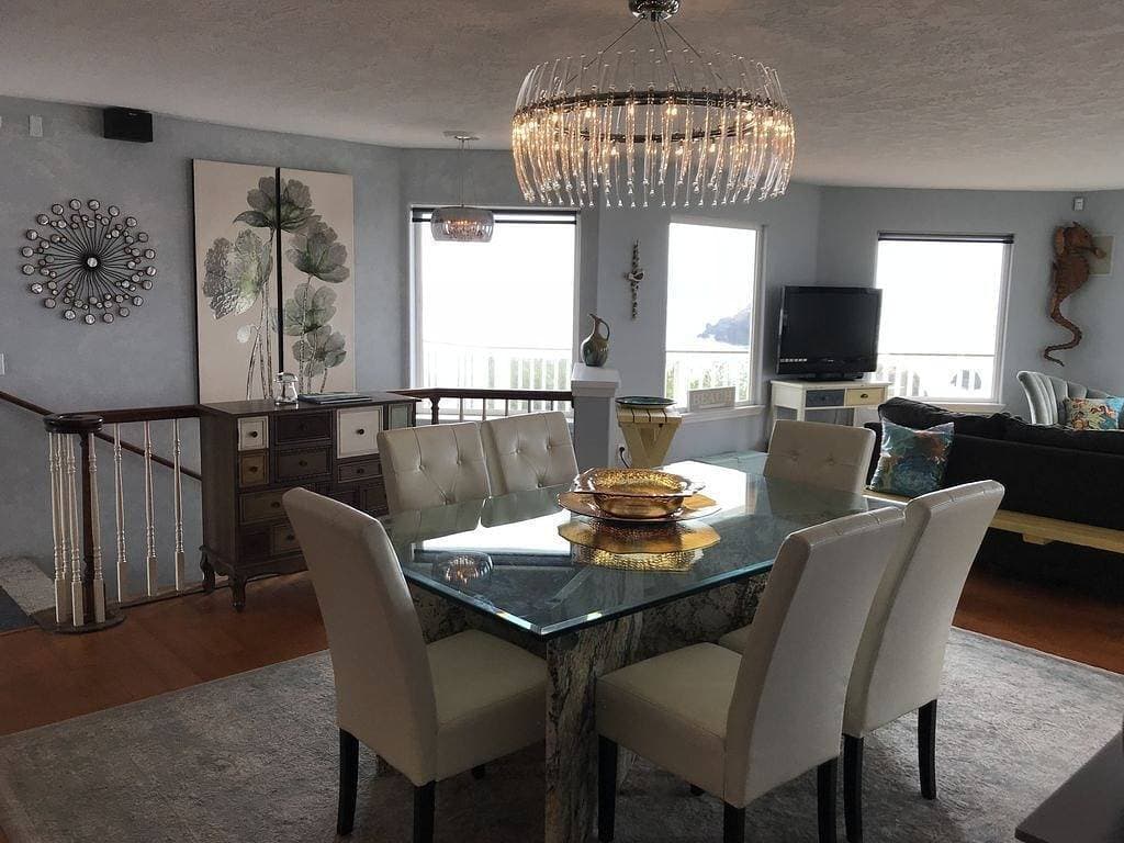 Foto 5 von 18: Oceans Edge-Beach Front Ferienhaus