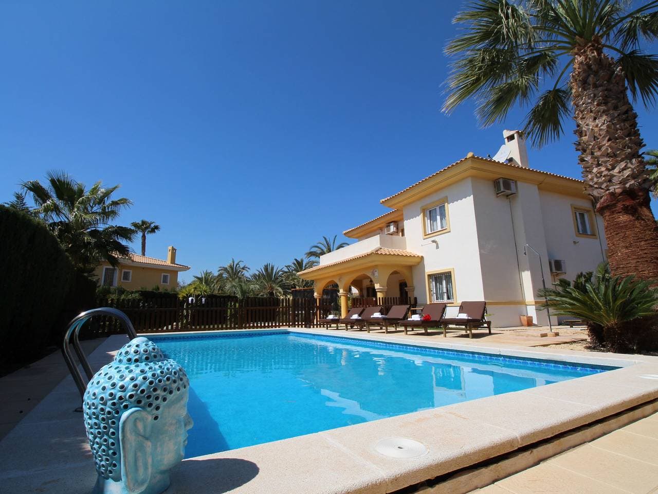 Villa 25 1