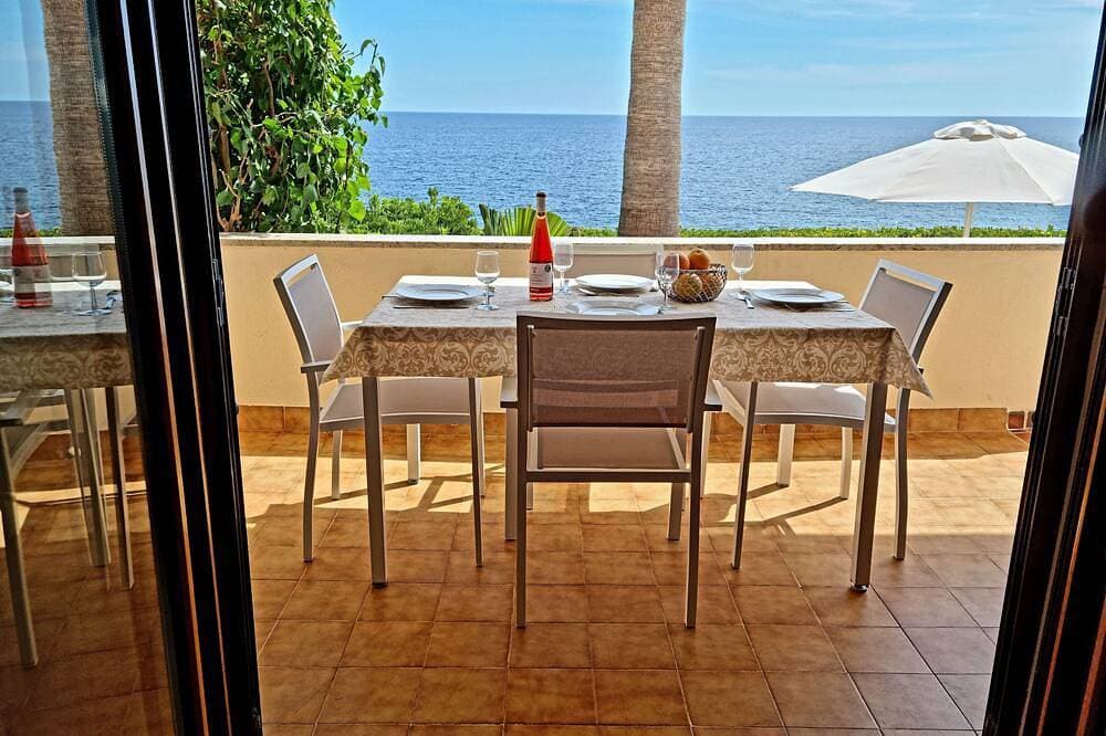 Ein kleines Paradies, direkt am Meer 1