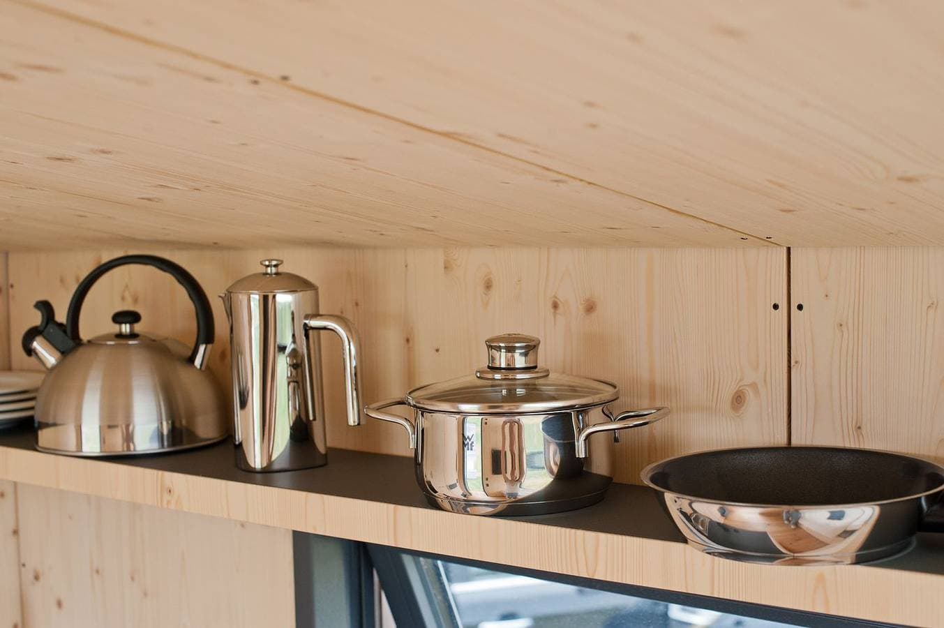 Foto 11 von 29: Naturnahes Sleep Space Off-Grid von Green Tiny Houses mit Nordseeblick