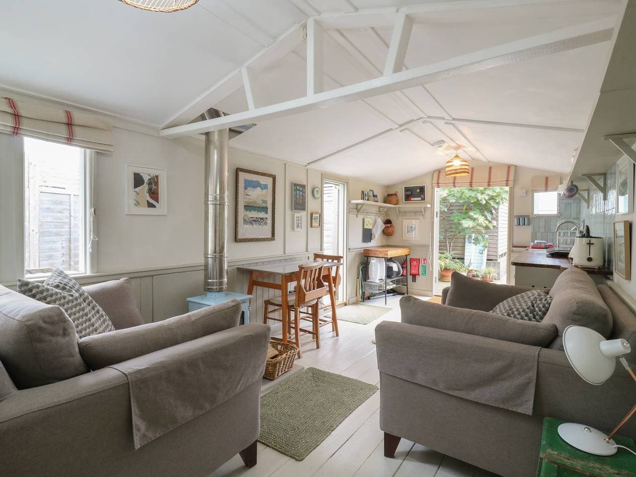 Foto 5 von 30: Hütte für 2 Personen mit Garten