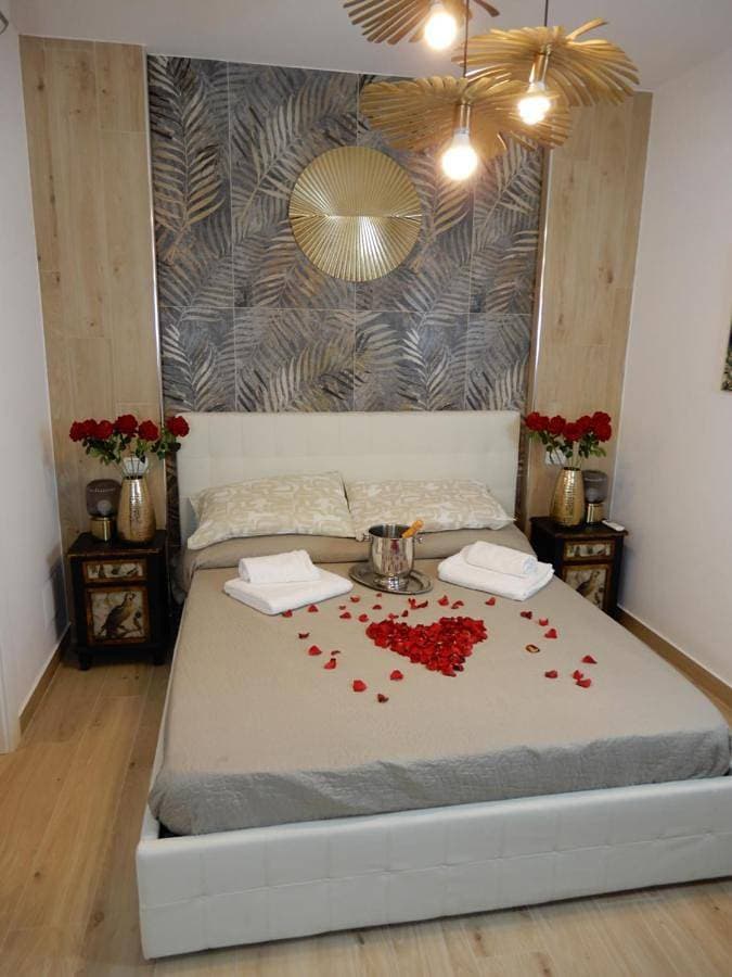 Foto 2 von 16: Double Room with Private Bathroom