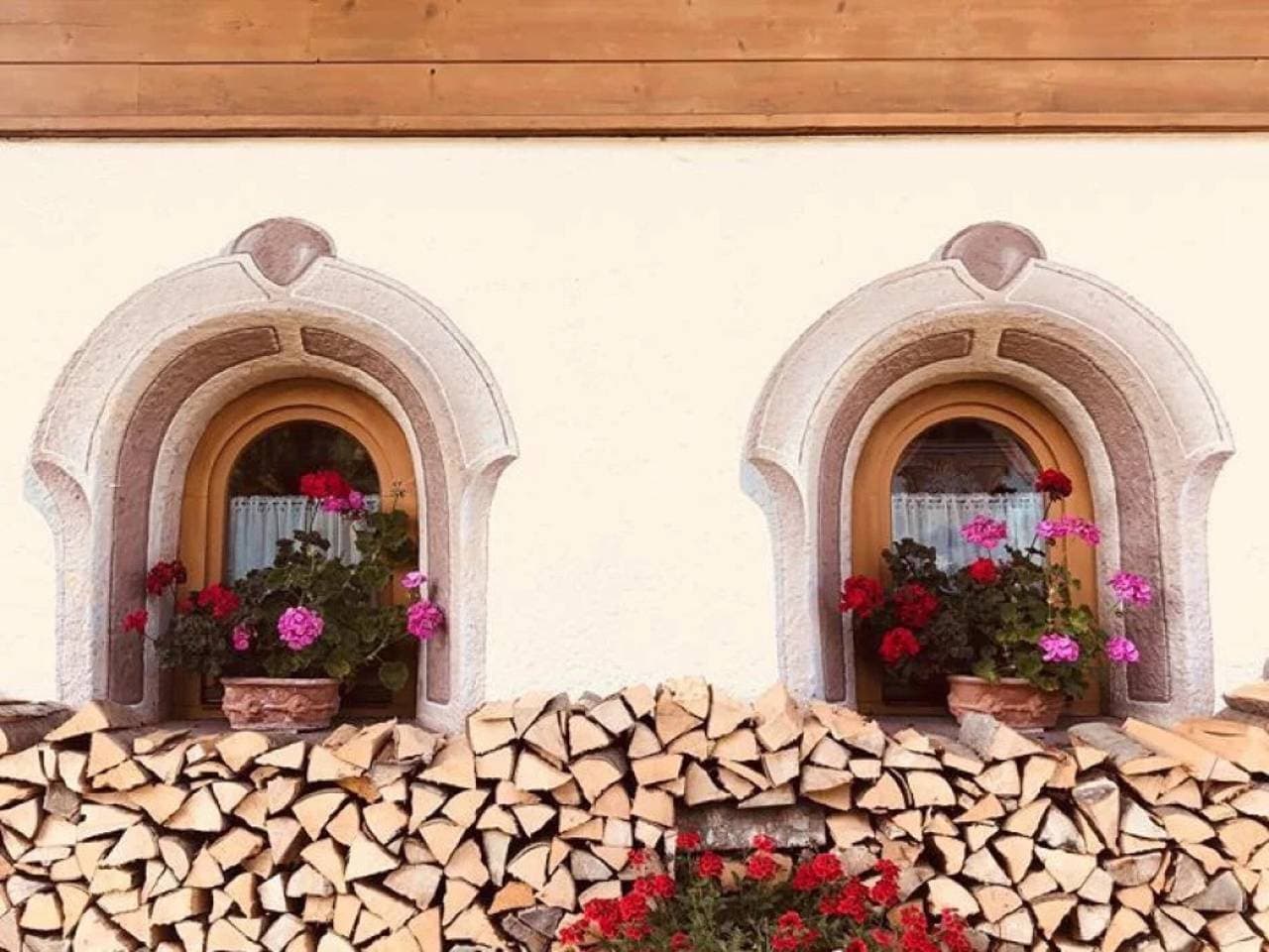 Foto 5 von 15: Ferienwohnung '1' mit Bergblick, Gemeinschaftsgarten und WLAN