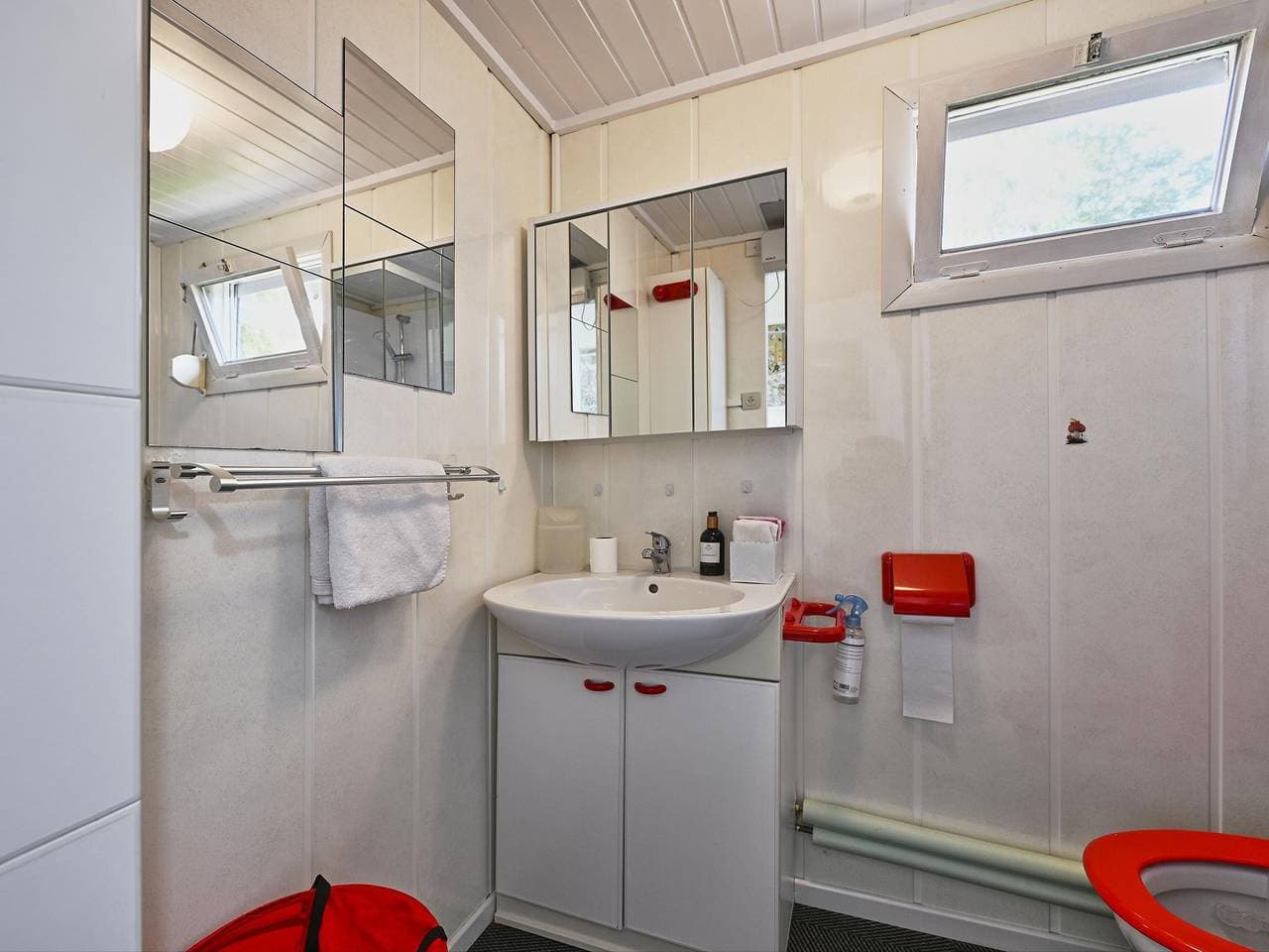 Foto 8 von 43: Gemütliches Ferienhaus am Wasser