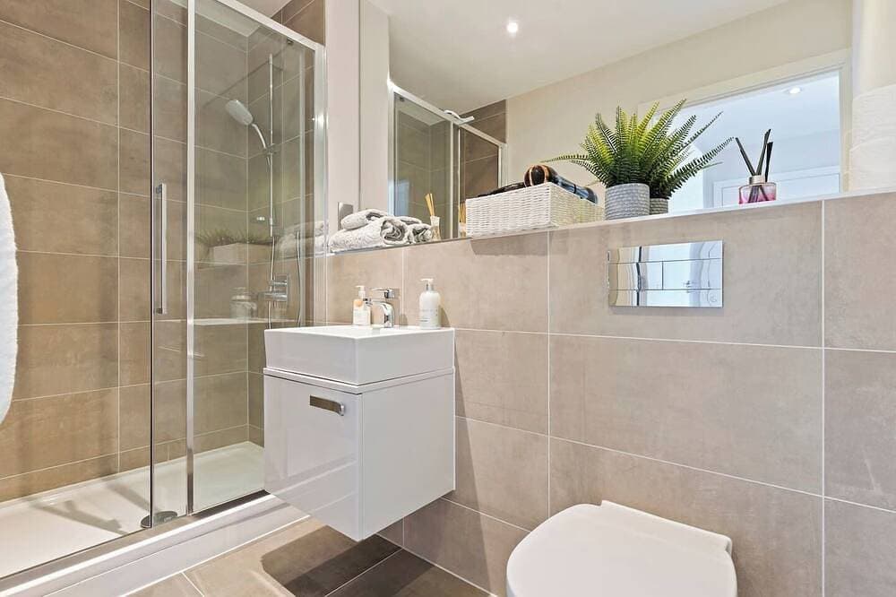 Foto 9 von 27: Heathrow Apartment Sleeps 4