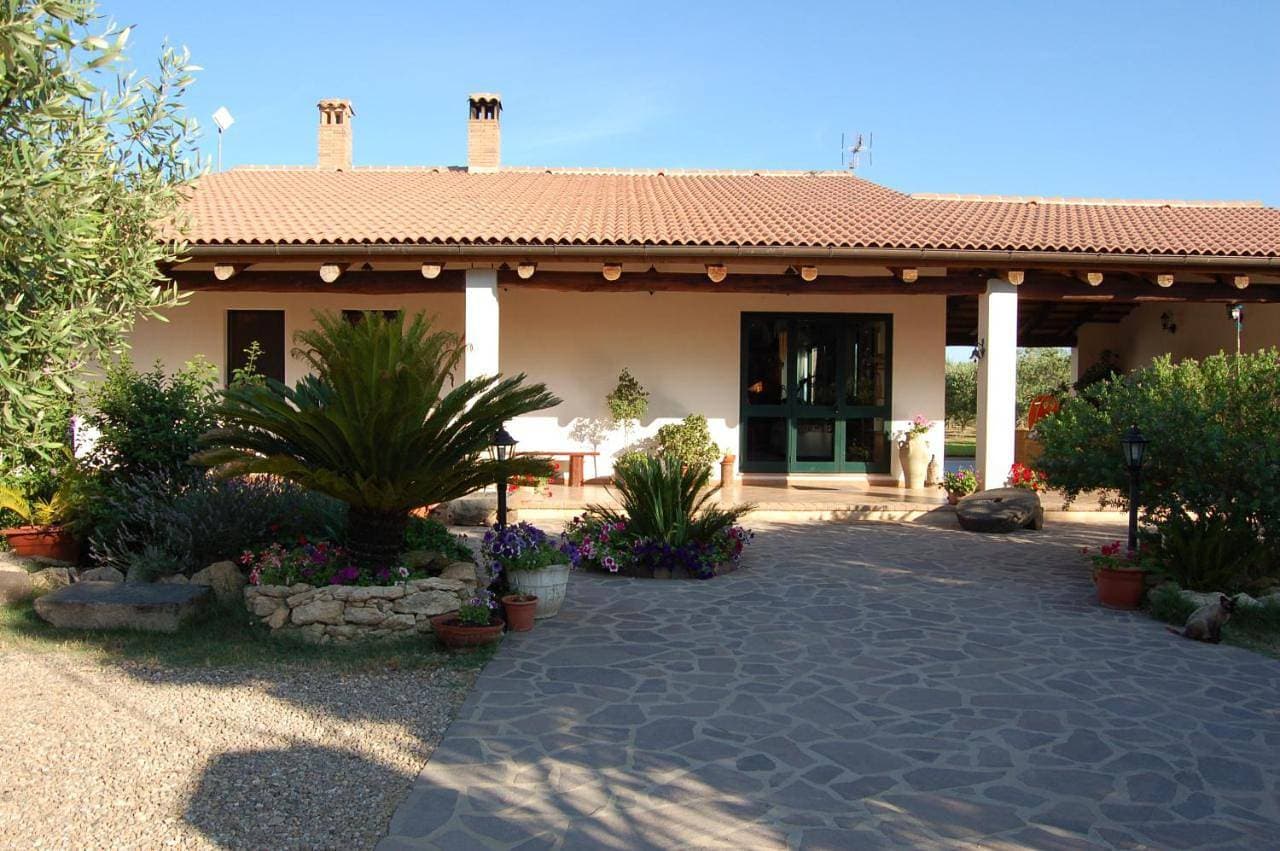 Agriturismo Villa Degli Ulivi 1