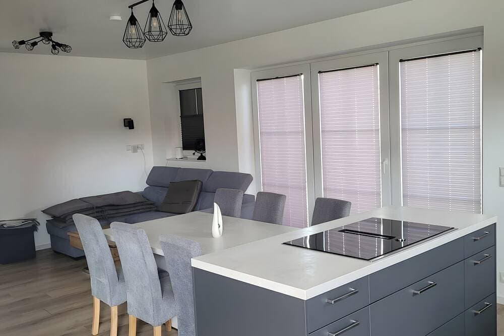 Foto 13 von 16: Ferienhaus 'Sam' mit Seeblick, privater Terrasse und WLAN