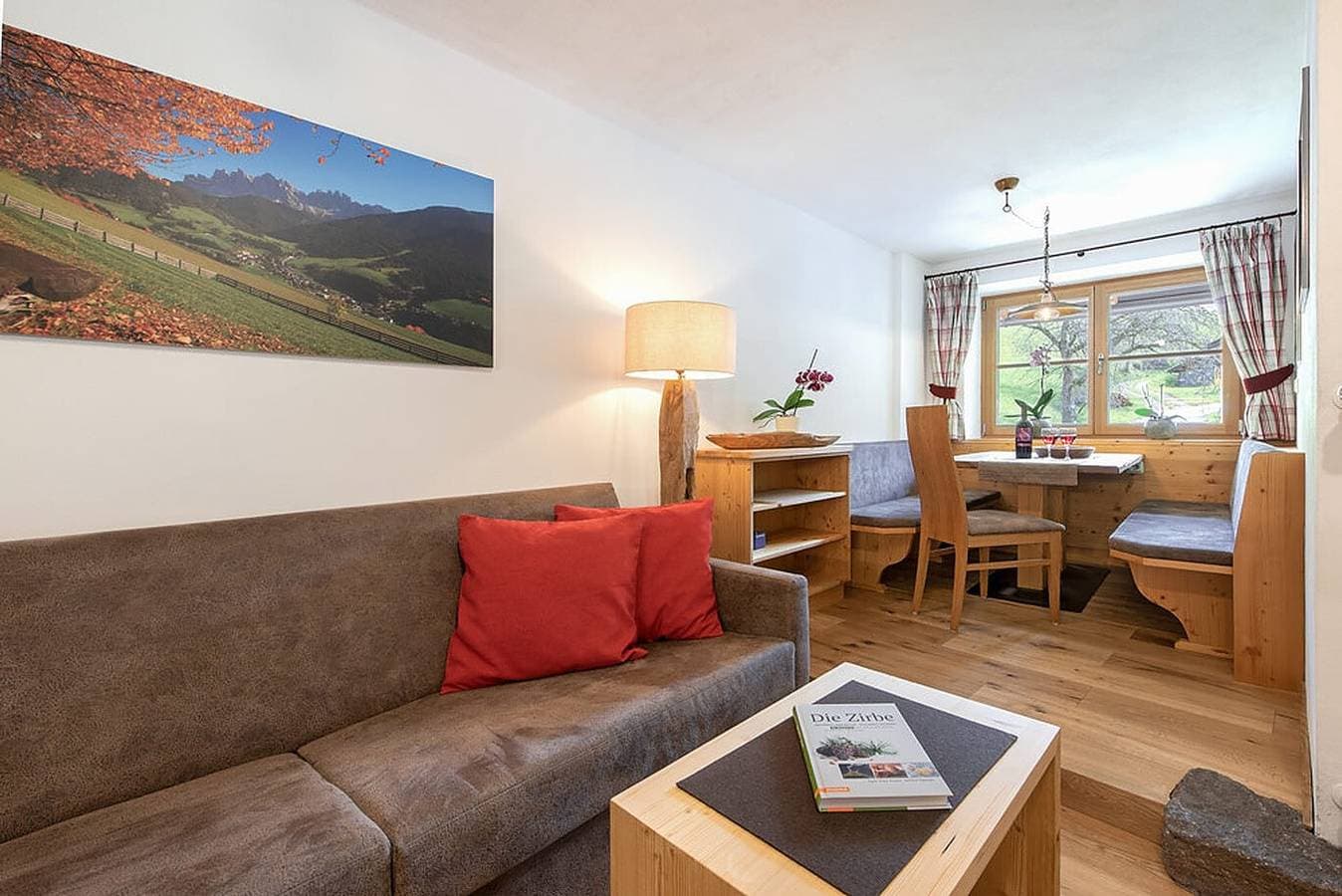 Foto 4 von 18: Ferienwohnung "Oberglarzhof Zirbel" mit Bergblick, Garten & WLAN