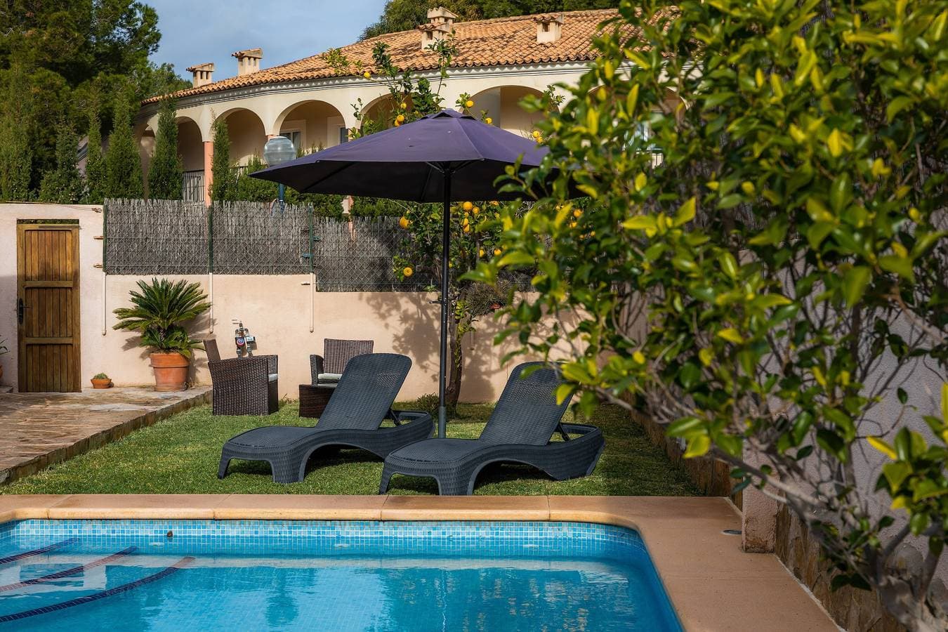 Foto 3 von 25: Typisch mallorquinisches Stadthaus mit Pool – Casa Manolo