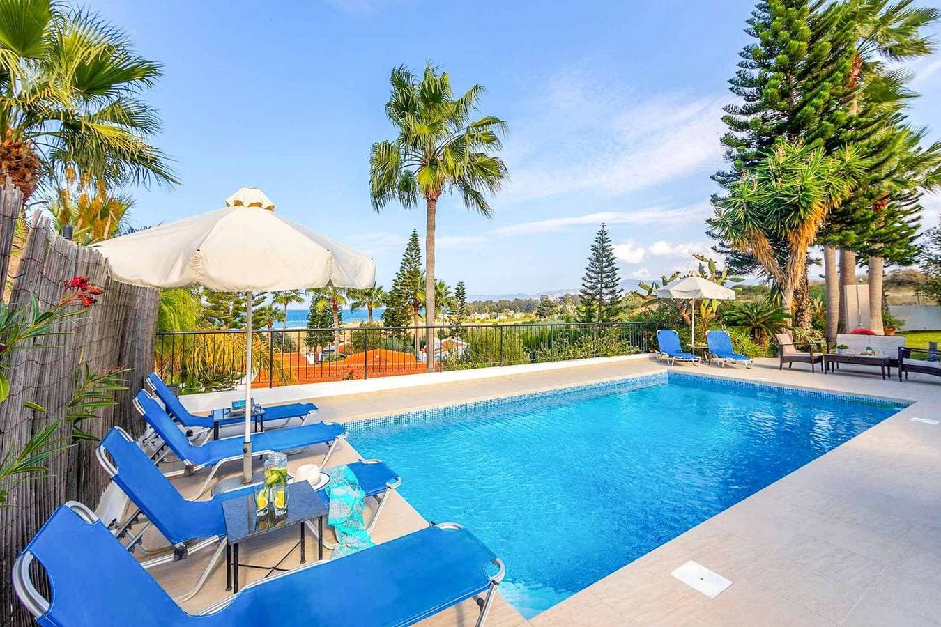 Foto 4 von 30: Villa für 6 Personen mit Terrasse