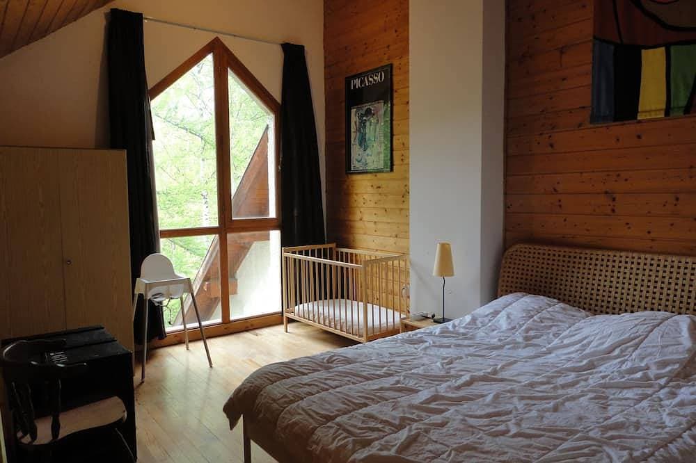 Foto 2 von 30: Geräumige Wohnung von 70m2 / 6p. In Chalet gut 500 m vom Dorf Allos entfernt