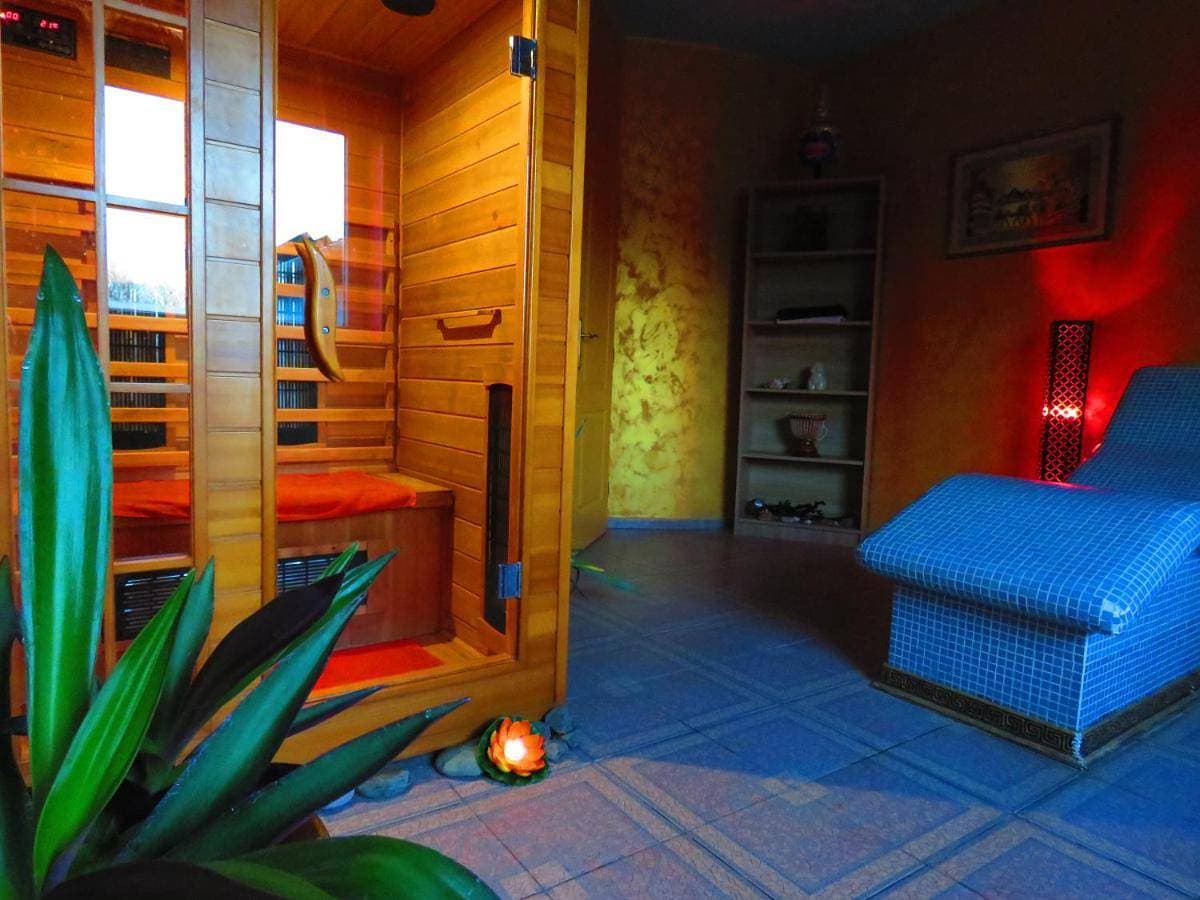 Foto 5 von 228: One-Bedroom Apartment