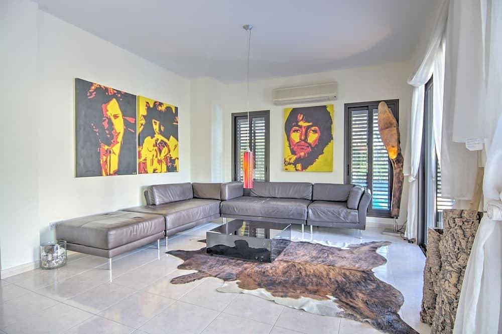 Foto 12 von 29: Villa Arsinoe Beach -  a villa that sleeps 6 guests  in 3 bedrooms