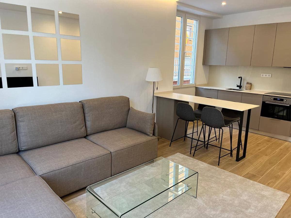 Foto 5 von 22: One-Bedroom Apartment