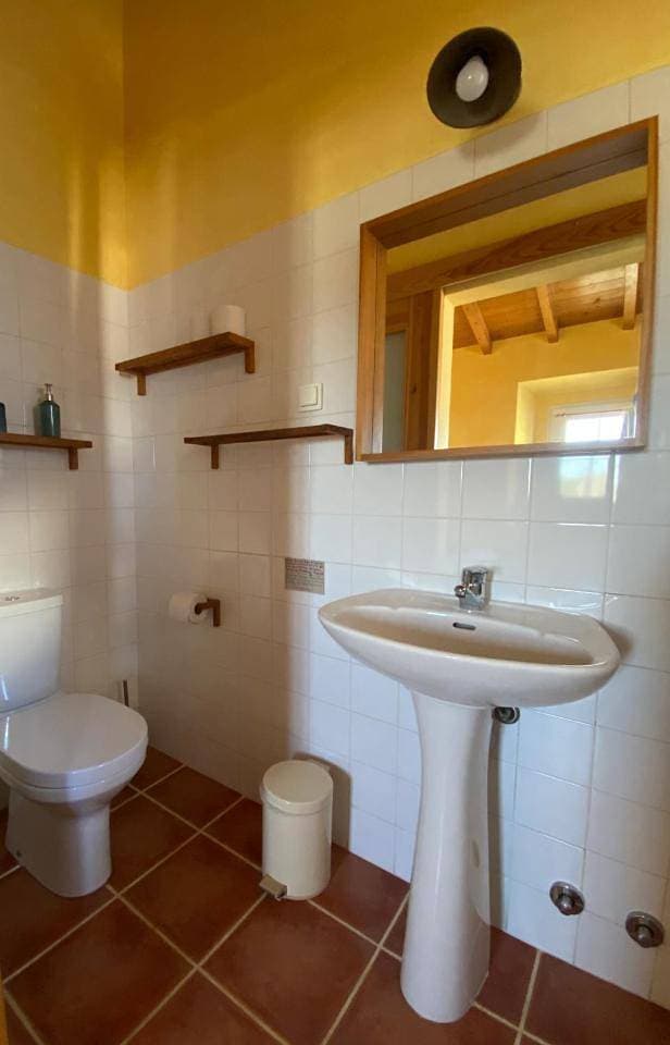 Foto 6 von 8: Double Room with Private Bathroom