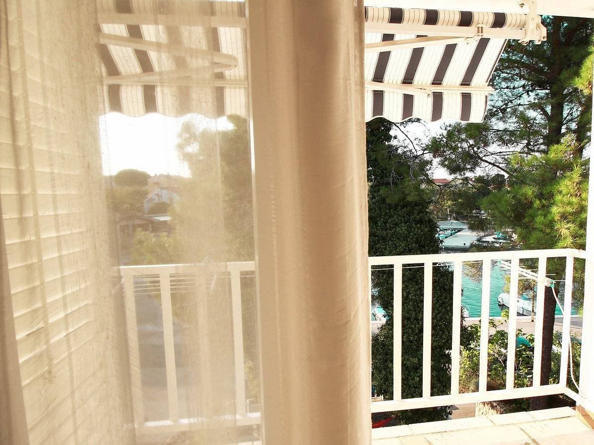 Ruhiges Apartment für 2 Personen mit Meerblick 1