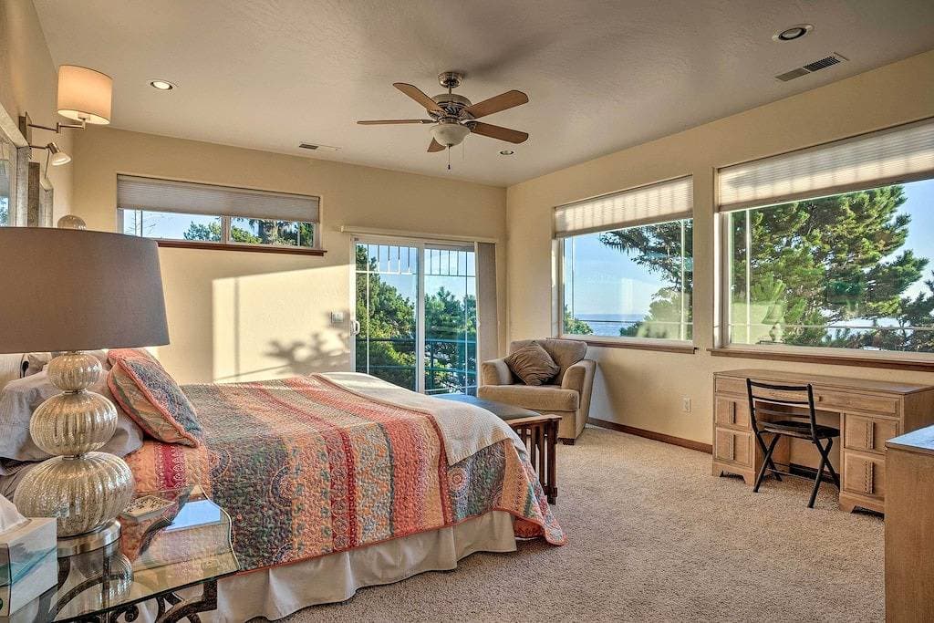 Foto 7 von 31: Crescent City Getaway w/ Panoramic Ocean Views!