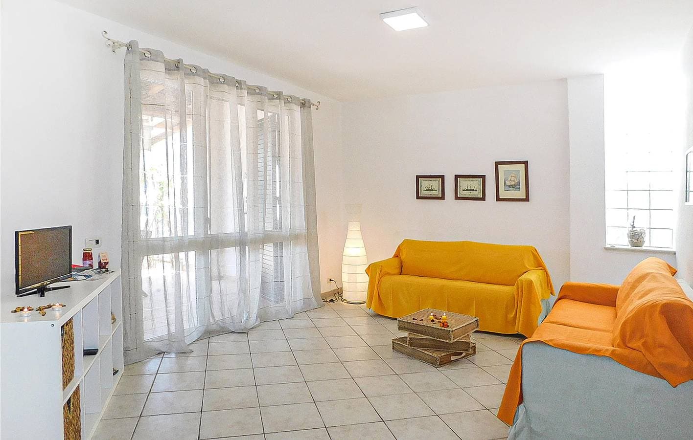 Foto 6 von 29: Appartement mit Meerblick, Parkplatz und Internet - 1000m zum Strand