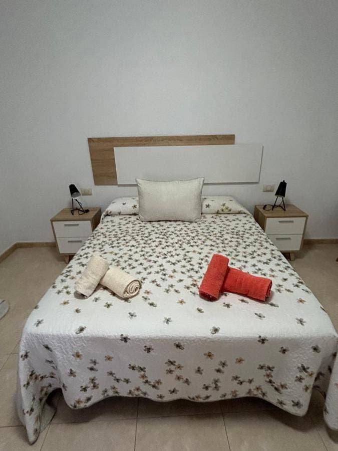 Foto 5 von 37: Two-Bedroom Apartment