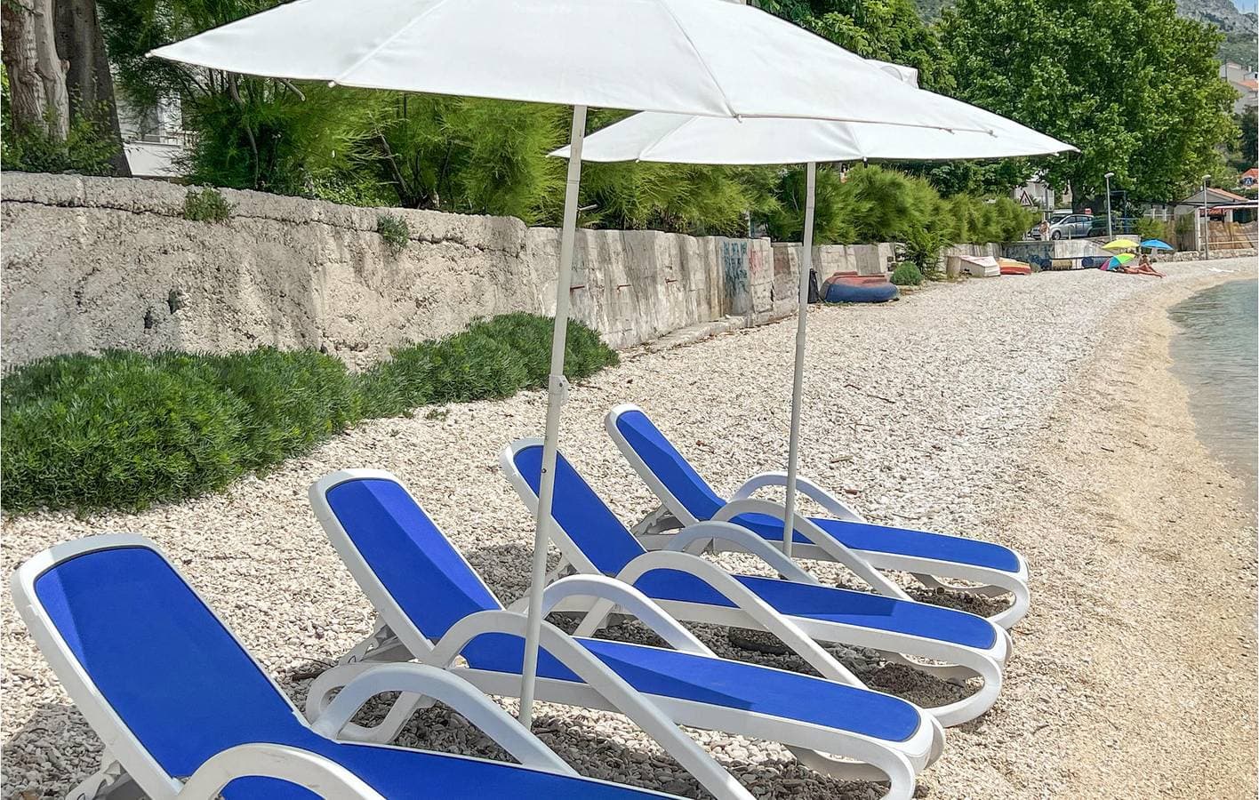 Foto 6 von 26: Gemütliche 300 m zum Strand: Klimatisierte Wohnung mit Terrasse und Parkplatz