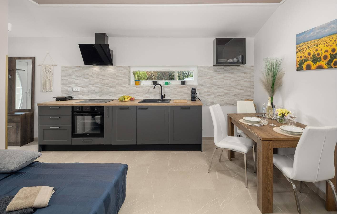 Foto 4 von 24: Gemütliche Ferienwohnung mit Terrasse in der Nähe der Küste und des Stadtzentrums in Kanegra
