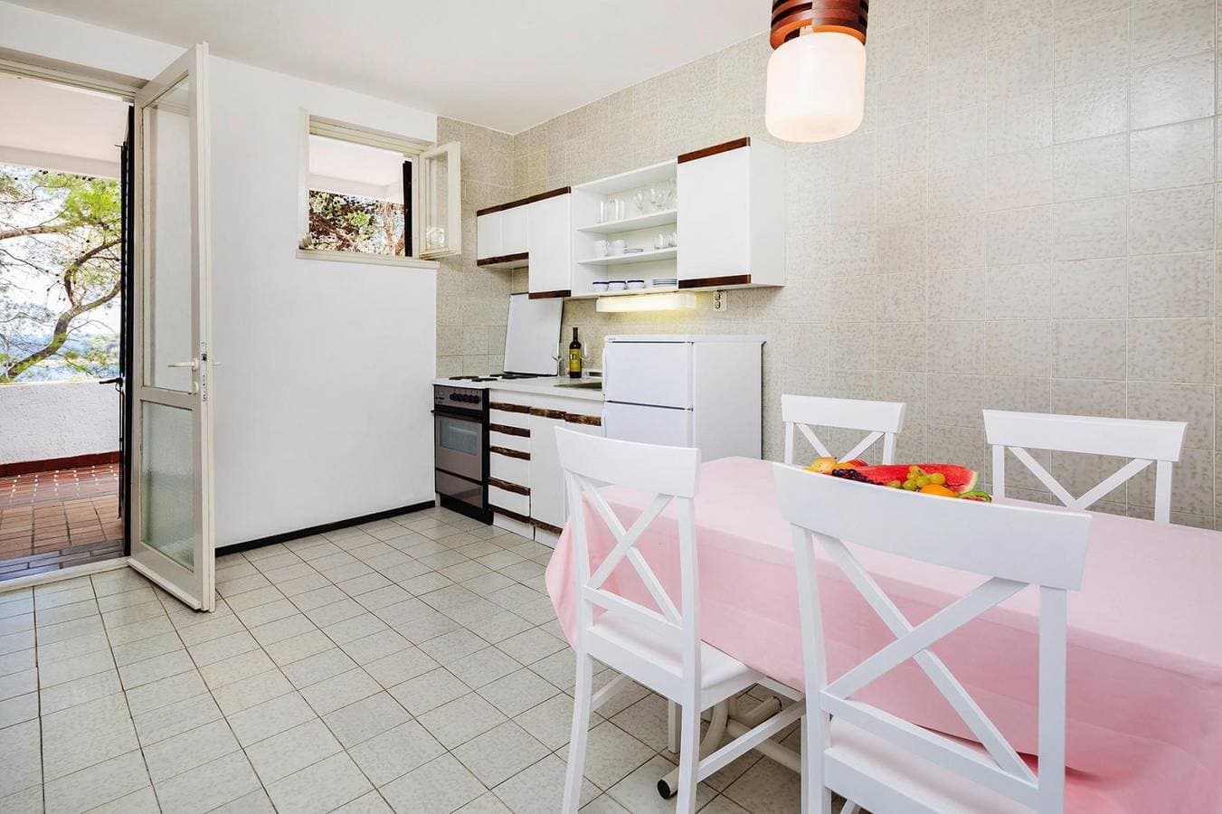 Foto 4 von 40: Jelsa Resort Apartment mit Pool