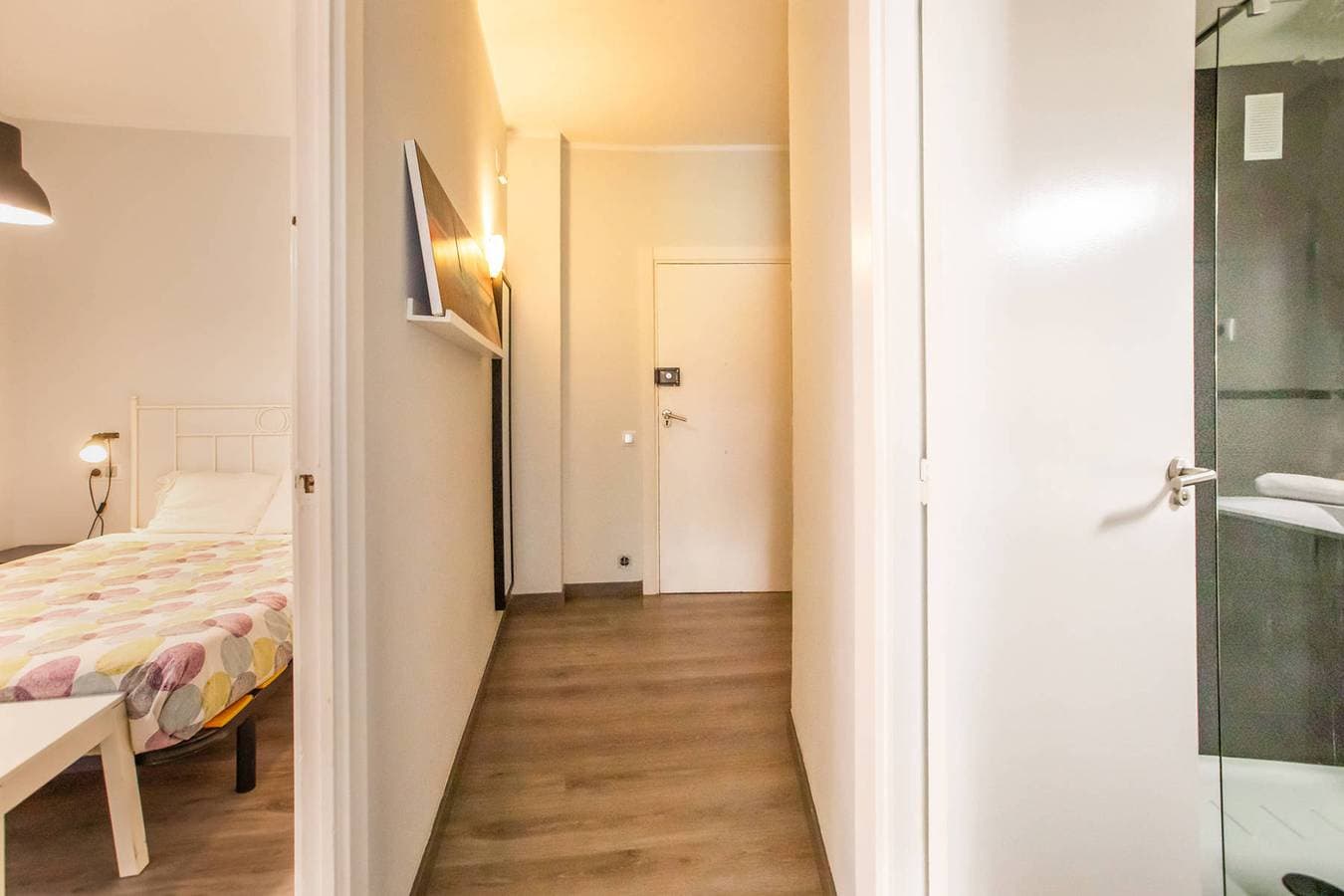 Foto 2 von 39: Ferienwohnung für 2 Personen mit Terrasse