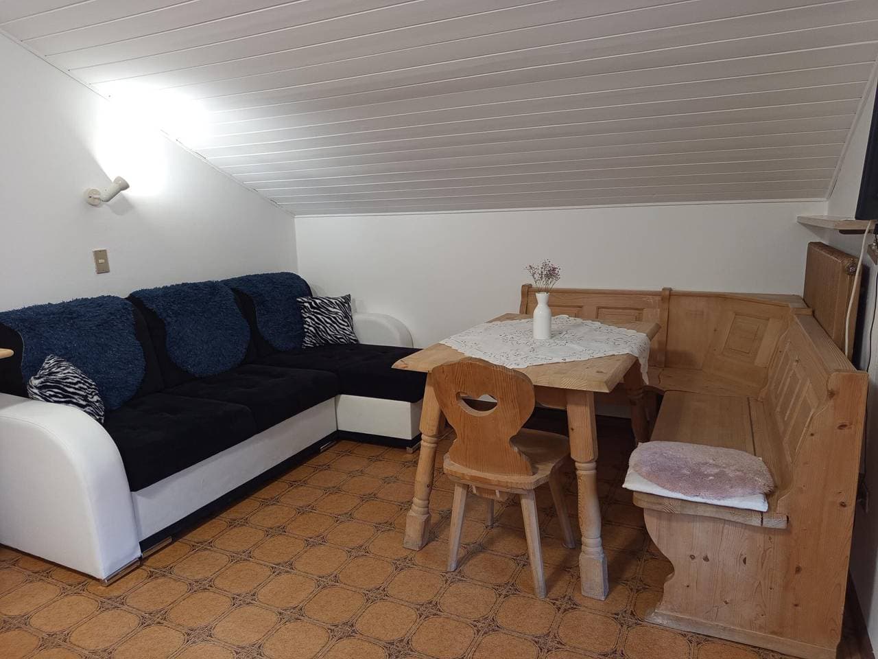 Foto 9 von 14: Ferienwohnung 'Annabelle', Gemeinschaftsgarten, WLAN und möglicher Nutzung des privaten Pools