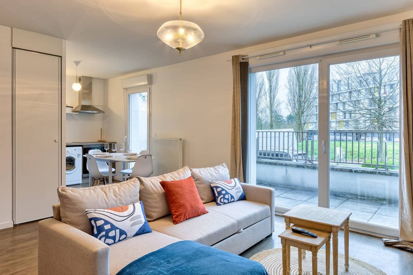 Foto 3 von 31: Ferienwohnung für 4 Personen mit Balkon
