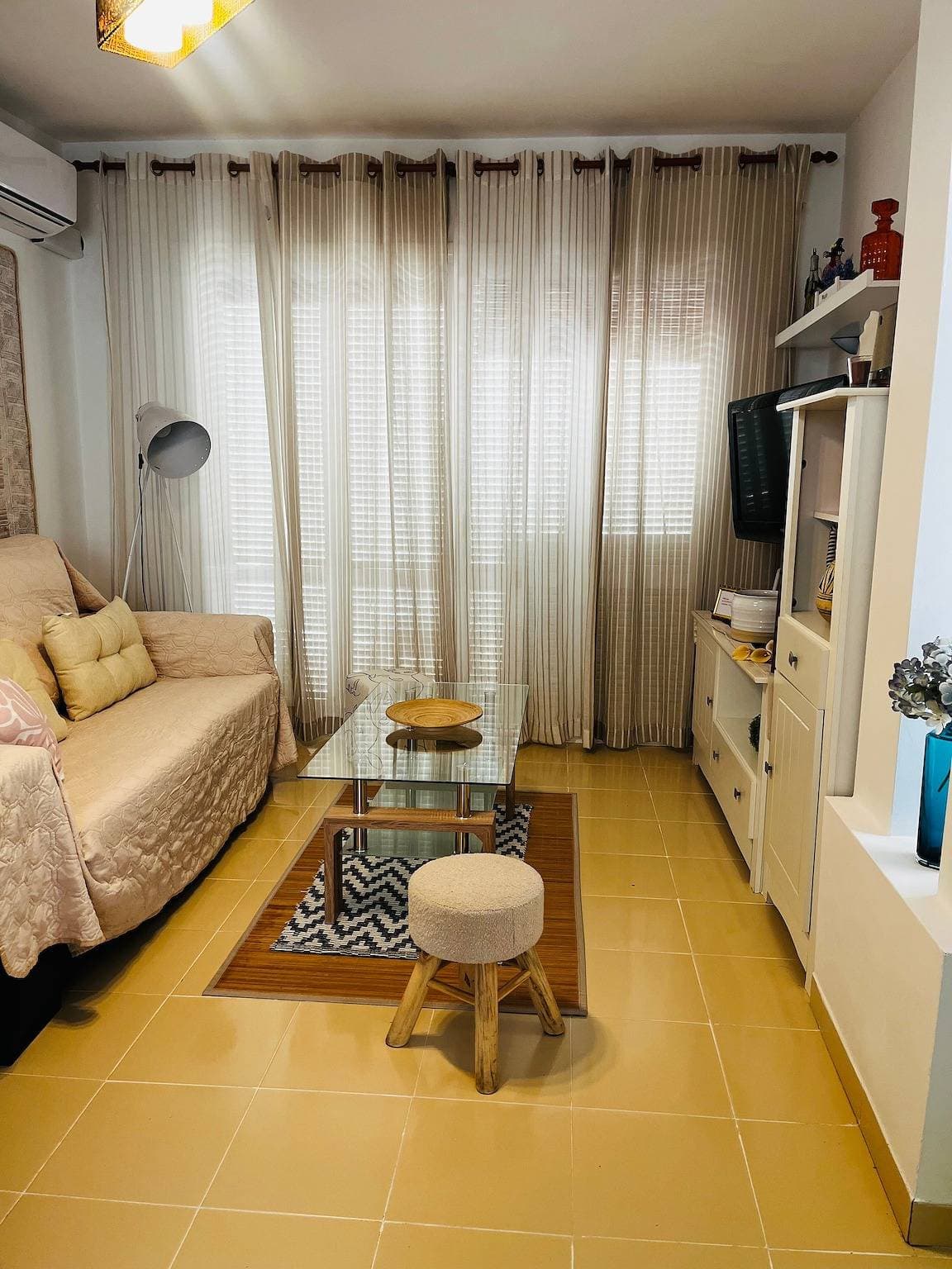 Foto 5 von 39: Apartment 'De Las Buganvillas' mit Gemeinschaftspool, WLAN und Klimaanlage