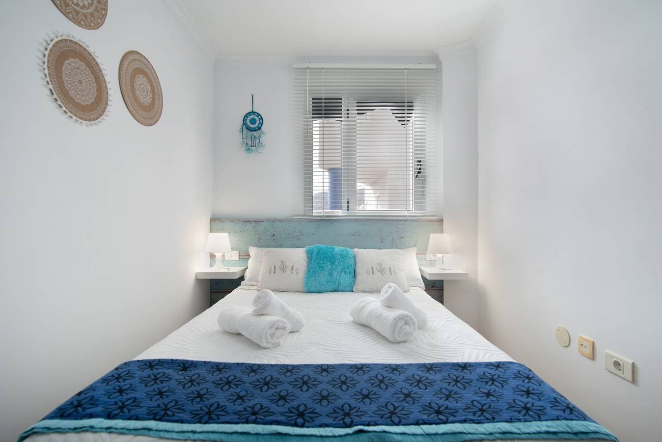 Foto 10 von 34: Ferienwohnung 'Ap Jarea Playa Sardina' mit Gemeinschaftspool, Balkon und WLAN