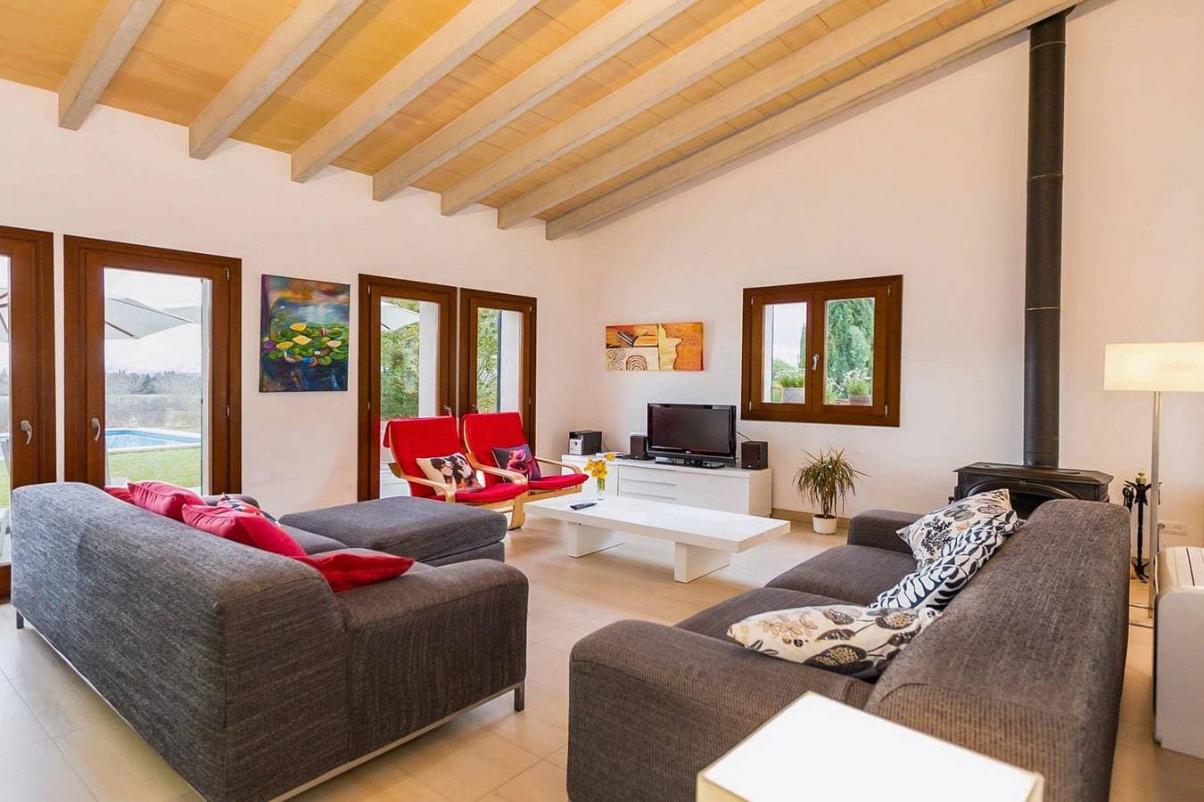 Foto 9 von 29: Villa für 8 Personen mit Terrasse