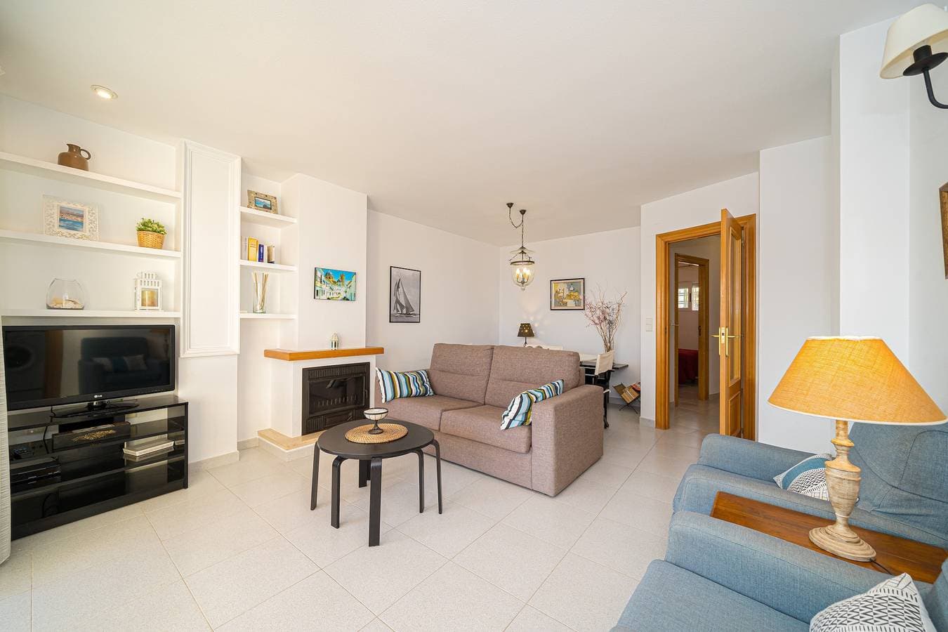 Foto 7 von 30: Ferienwohnung Costa Bella in Strandnähe mit Gemeinschaftspool und WLAN