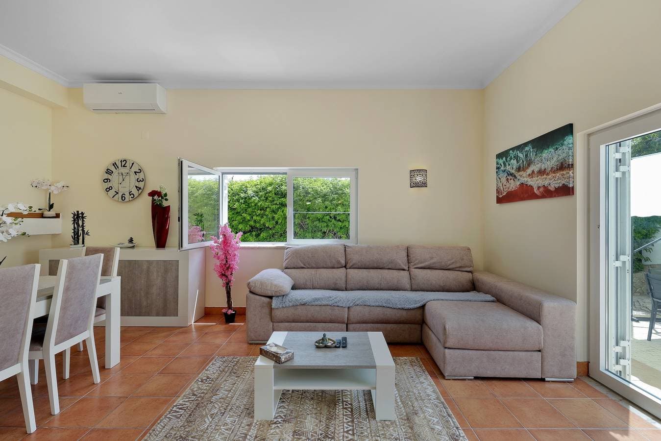 Foto 5 von 36: Casa Sun Zen – Villa mit 4 Schlafzimmern, Pool und Billardtisch